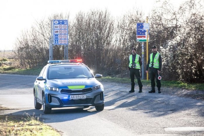 Ilustračný obrázok k článku PENDLERI, pripravte sa! Niektoré hraničné priechody s Maďarskom a Rakúskom budú ZATVORENÉ