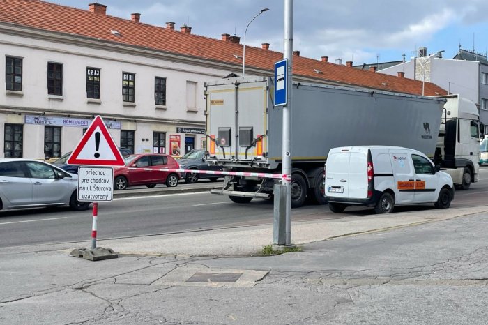Ilustračný obrázok k článku V centre Nitry POZOR: Cez priechod pre chodcov NEPREJDETE!