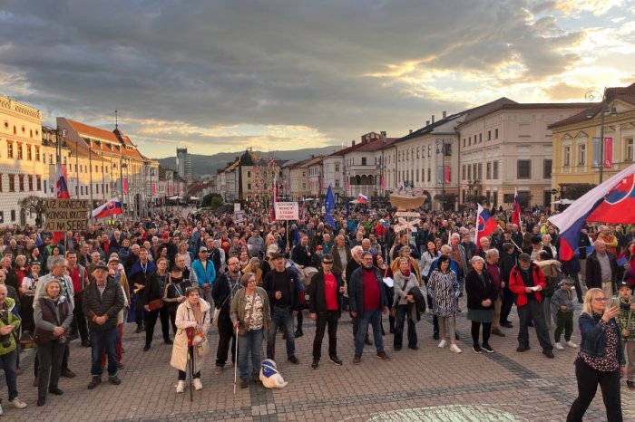 Ilustračný obrázok k článku PROTEST tento týždeň NEBUDE: Organizátori prezradili plány na leto, chystajú iné AKCIE