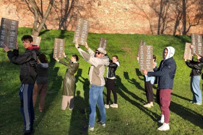 Ilustračný obrázok k článku Pašiové hry boli v minulosti v Trnave LÁKADLOM: Po generačnej prestávke sú SPÄŤ