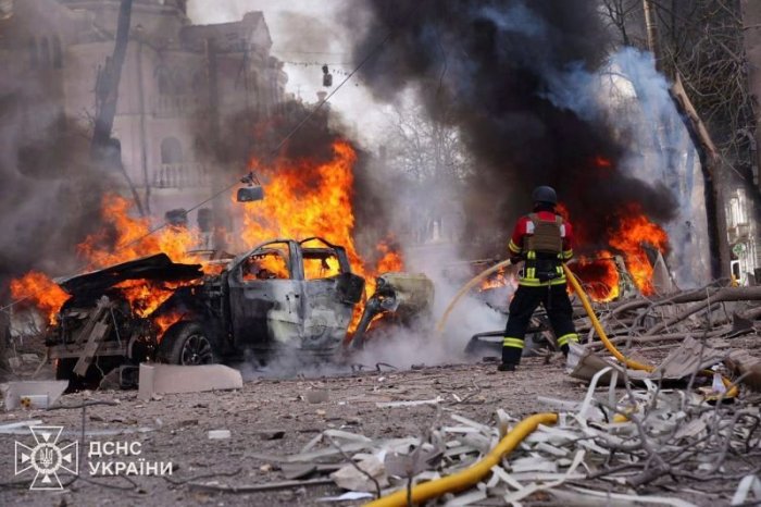 Ilustračný obrázok k článku Ruský raketový útok na mesto Sumy ZABIL desiatky civilistov