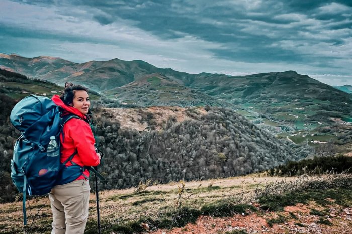 Ilustračný obrázok k článku Knechtová šla na dobrodružstvo: Zmierila sa, že bude mať mastné vlasy a neoholené nohy