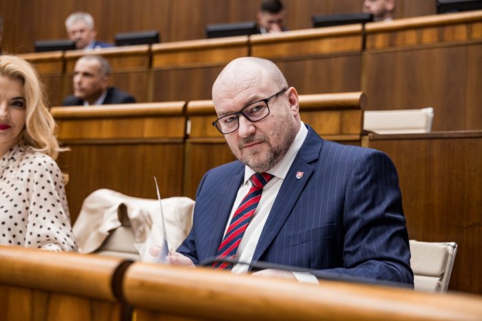 Ilustračný obrázok k článku Huliak sa pustil do hokejového zväzu: Je to ŽALOSTNÉ, niekto bude musieť vyvodiť dôsledky!