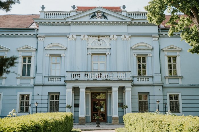 Ilustračný obrázok k článku Nadupaná SOBOTA v kaštieli: Hľadanie vajíčok pre DETI, KVÍZ pre dospelých, PREHLIADKA