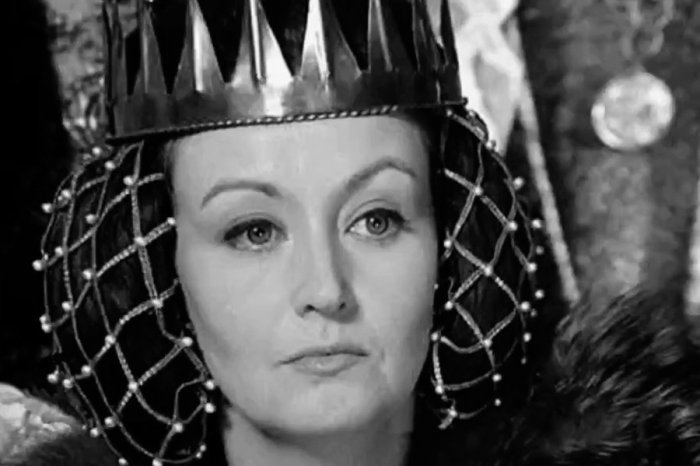 Ilustračný obrázok k článku Zomrela obľúbená herečka: Preslávila ju ikonická úloha vo filme Tri oriešky pre Popolušku