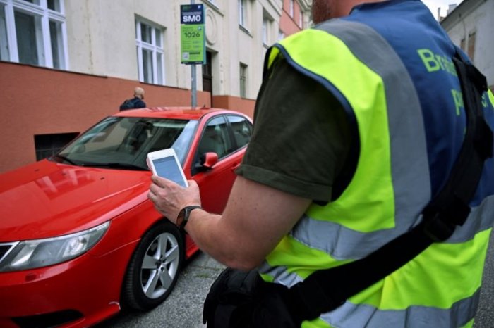 Ilustračný obrázok k článku Podvod s parkovaním v Bratislave: Vy zaplatíte, no i tak možno dostanete POKUTU!