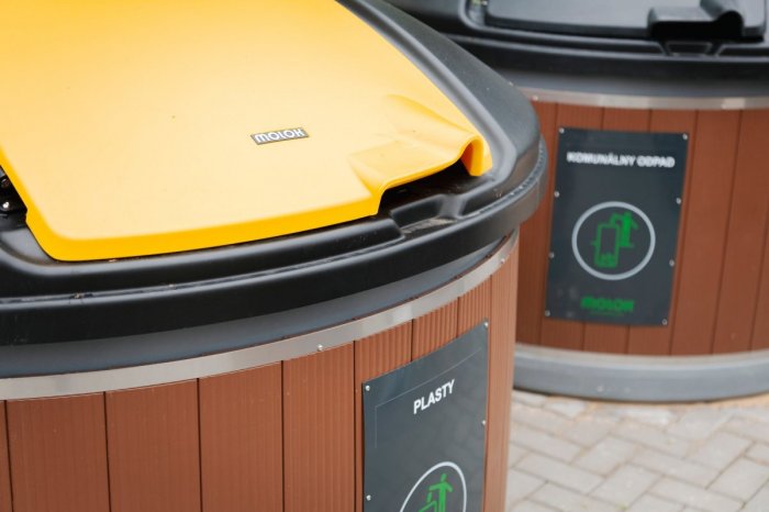 Ilustračný obrázok k článku Nitra má už takmer 500 MOLOKOV: Nové pribudli na KLOKOČINE aj v Starom meste