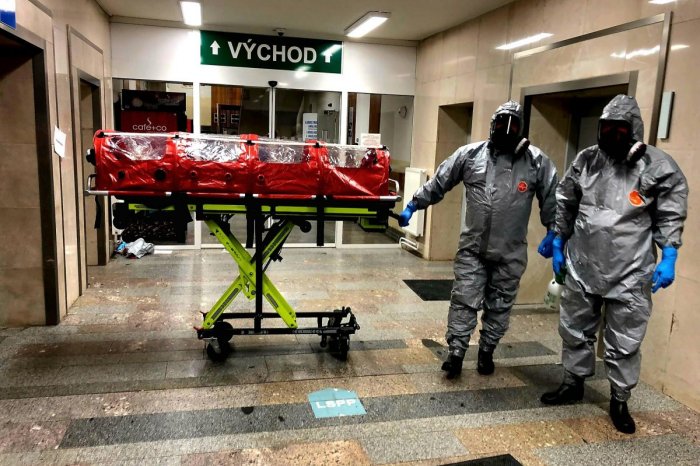 Ilustračný obrázok k článku POPLACH v Česku: V Prahe hospitalizovali pacienta s podozrením na EBOLU!