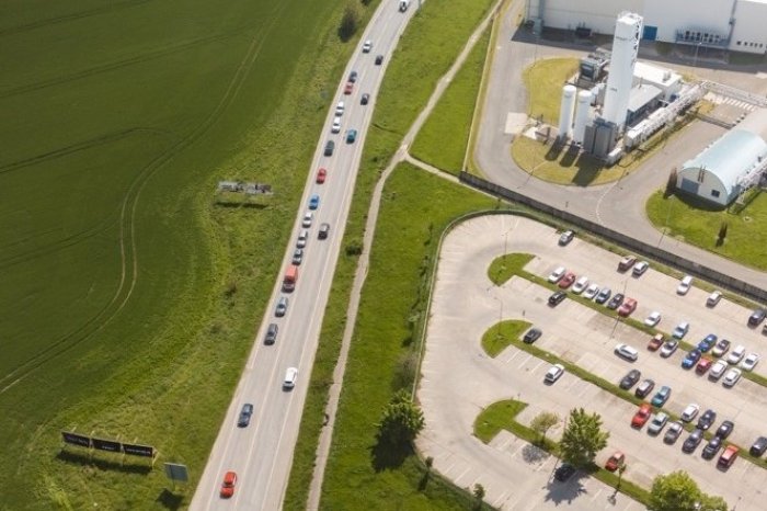 Ilustračný obrázok k článku Budujú NOVÚ cestičku pre chodcov a cyklistov: Vyrastá v smere na Hrnčiarovce nad Parnou