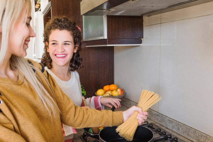 Ilustračný obrázok k článku 4 tipy, ako efektívne zariadiť malú kuchyňu