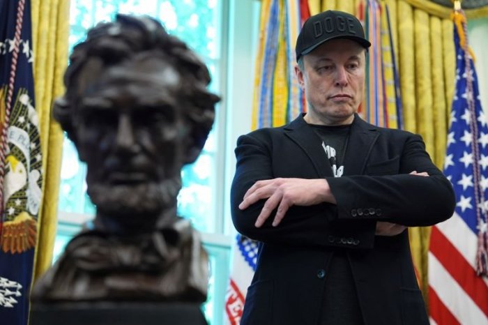 Ilustračný obrázok k článku Muskov ŠKANDÁL! Vraj užíval toľko ketamínu, že mu to spôsobilo problémy s močovým mechúrom