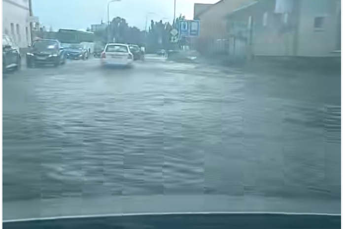 Ilustračný obrázok k článku VIDEO z Kežmarku obletelo sociálne siete: Takú potopu tam spôsobilo 10 minút dažďa