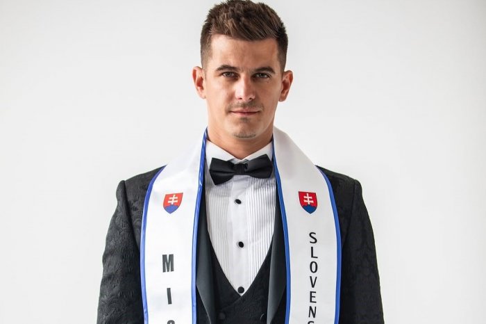 Ilustračný obrázok k článku Slovensko má nového NAJKRAJŠIEHO muža: Titul si odniesol známy herec, rodák z Košíc