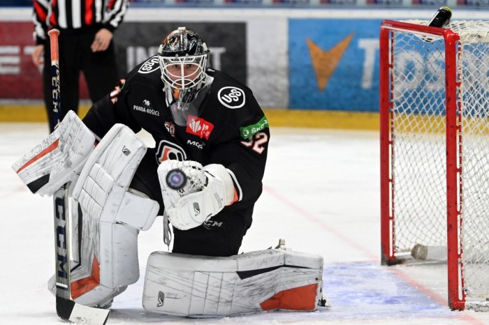 Ilustračný obrázok k článku Extraliga v rodnom meste je veľkým lákadlom: Do kádra Prešova sa vracia brankár Janus