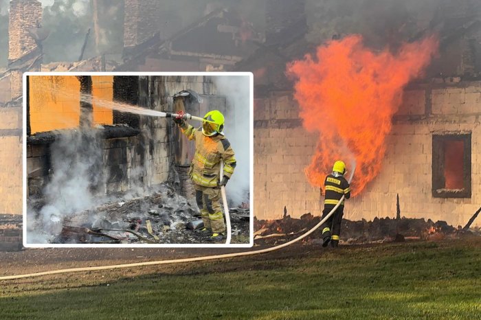 Ilustračný obrázok k článku OBROVSKÝ požiar: Rekreačné chaty pohltili PLAMENE! Hororové FOTO priamo z miesta