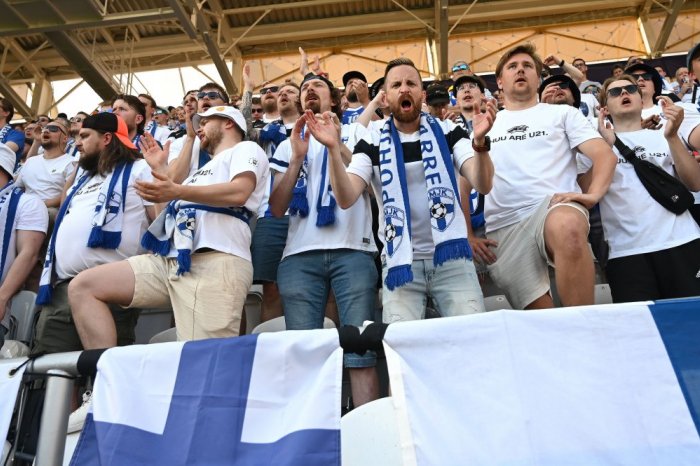 Ilustračný obrázok k článku Prejavili, čo si o ňom myslia: Fínski fanúšikovia v Košiciach skandovali pokrik na Putina