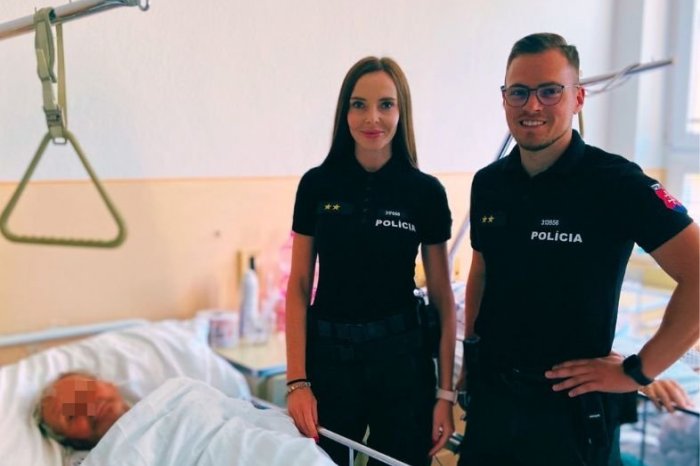 Ilustračný obrázok k článku Policajti v úlohe ZÁCHRANCOV: Mužovi prišli na POMOC v pravý čas, čo nasledovalo?