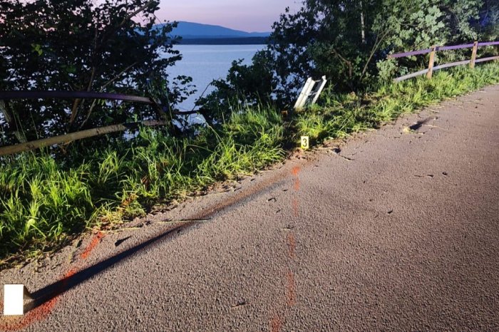 Ilustračný obrázok k článku Mladý vodič OŽRATÝ s DVOMI promile! Auto skončilo 15 metrov pod hladinou Oravskej priehrady