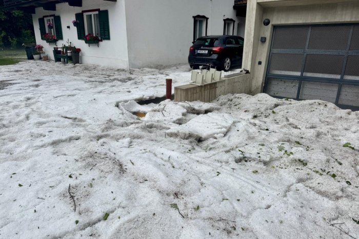 Ilustračný obrázok k článku 5-CENTIMETROVÉ krúpy spustošili región: Pripravte sa na NEBEZPEČNÉ búrky na Slovensku