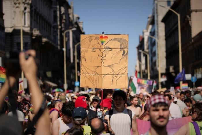 Ilustračný obrázok k článku Orban chcel ZÁKAZ, dosiahol OPAK: Tisíce ľudí pochodovali na Budapest Pride
