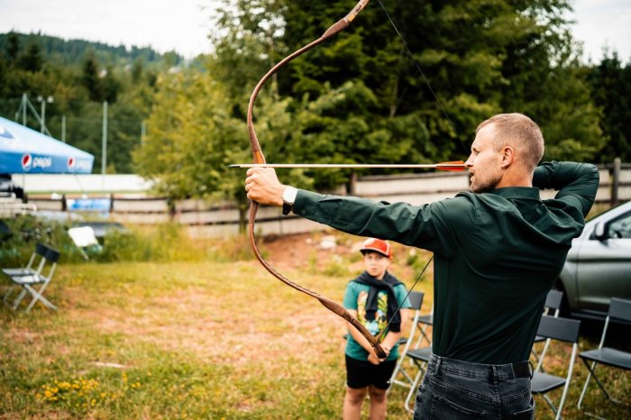 Ilustračný obrázok k článku Stredné Slovensko má novú ATRAKCIU: Turistov láka LUKOSTRELECKÝ areál, FOTO