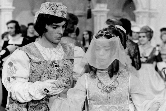 Ilustračný obrázok k článku Strach o legendárneho herca! Princ z Popolušky SKOLABOVAL: Okamžite ho museli OPEROVAŤ