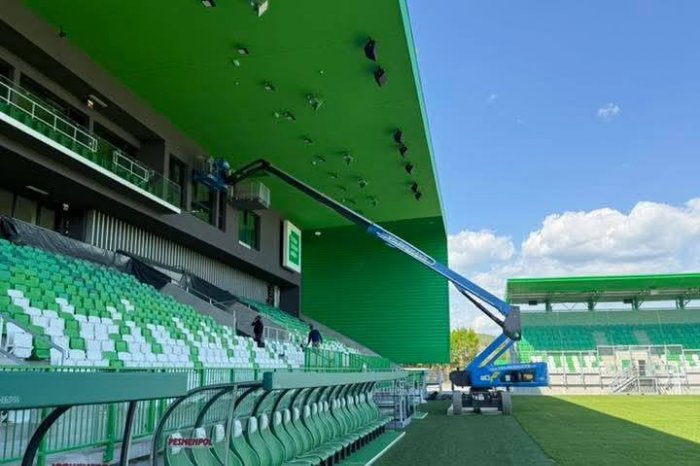 Ilustračný obrázok k článku Prešov bude hrať na novom štadióne PRVÝ zápas už cez víkend: Pred Slovanom privíta Maďarov