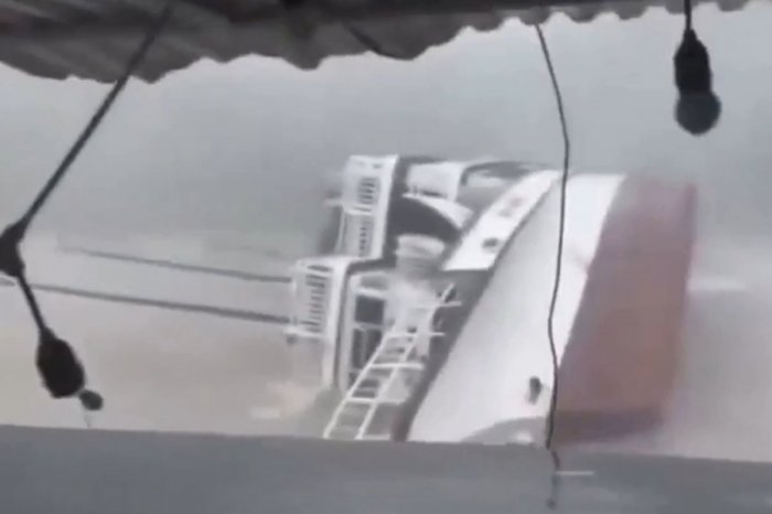 Ilustračný obrázok k článku TRAGÉDIA vo Vietname: Prevrátila sa turistická loď! Desiatky ľudí ZOMRELI