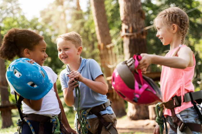 Ilustračný obrázok k článku Letný tábor - čo by si deti mali zabaliť?