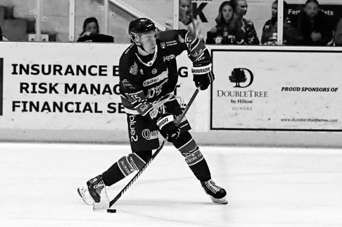 Ilustračný obrázok k článku Na Ibize tragicky ZAHYNUL talentovaný hokejista (†19): VYPADOL z hotelového balkóna