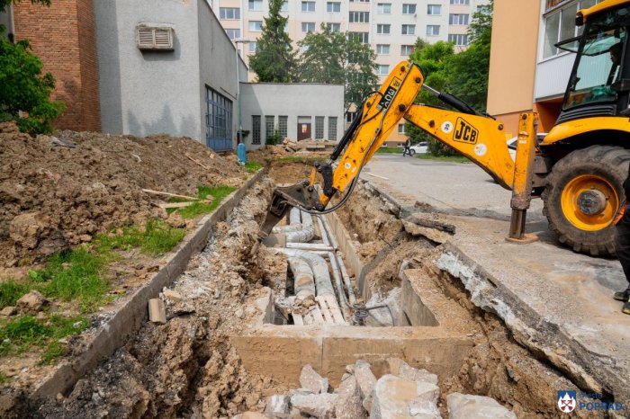 Ilustračný obrázok k článku Obyvateľom to zvýši komfort bývania: V Poprade vo veľkom prebiehajú opravy rozvodov tepla