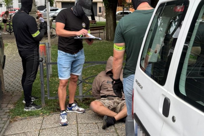 Ilustračný obrázok k článku MEGA akcia polície: Zaistili KILOGRAMY drog! Obvineným hrozí DOŽIVOTIE