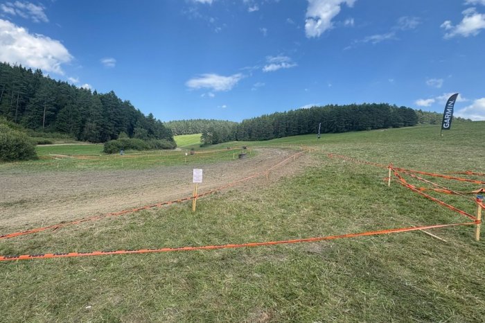 Ilustračný obrázok k článku DRÁMA na motokrose: Motorkár vletel do divákov! ZRANIL štyroch ľudí