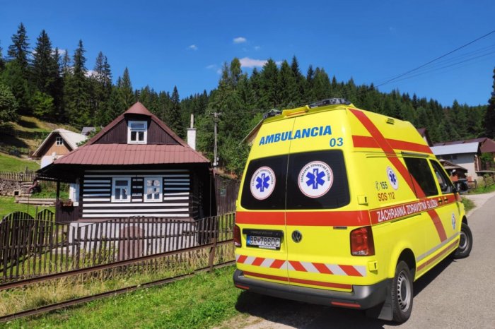 Ilustračný obrázok k článku DESIVÝ pád pri zjazde z Kráľovej hole: Cyklistka PRELETELA cez riadidlá bicykla