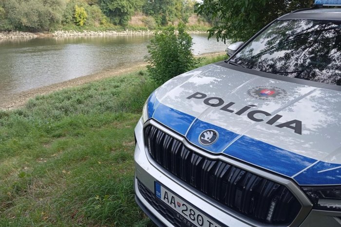 Ilustračný obrázok k článku Ďalšia TRAGÉDIA pri kúpaní: Vo Váhu prišli o život dvaja muži z Indie