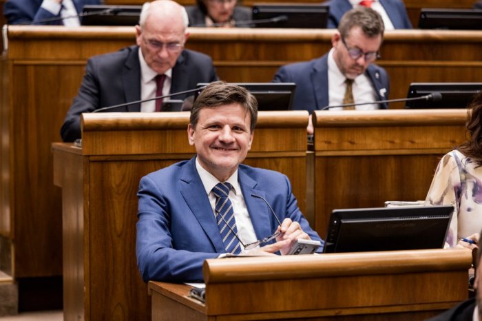 Ilustračný obrázok k článku Hlina organizuje beh k haciende v Sebechleboch: Nazval to ZLODEJSKOU sedmičkou