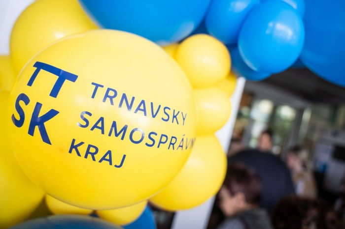 Ilustračný obrázok k článku Súťaže, vystúpenia aj občerstvenie: Deň župy sa blíži a láka na bohatý PROGRAM