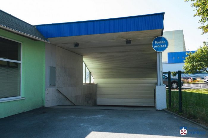 Ilustračný obrázok k článku V Poprade máme odteraz skrášlený priestor: Podchod pri Výkriku parádne obnovili