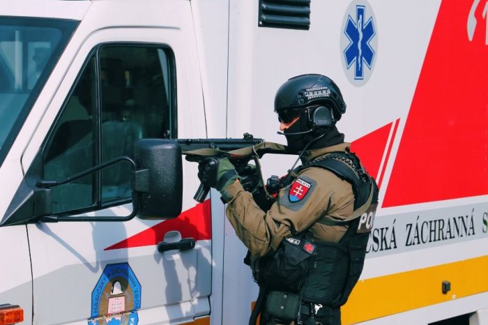 Ilustračný obrázok k článku Polícia reaguje na situáciu na Blízkom východe: Prijala BEZPEČNOSTNÉ opatrenia