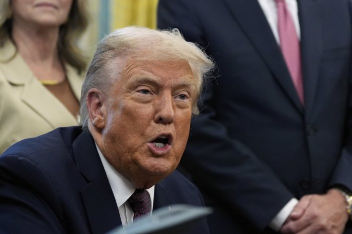 Ilustračný obrázok k článku Trump pokračuje v boji proti médiám: Od The New York Times chce 15 MILIÁRD dolárov!