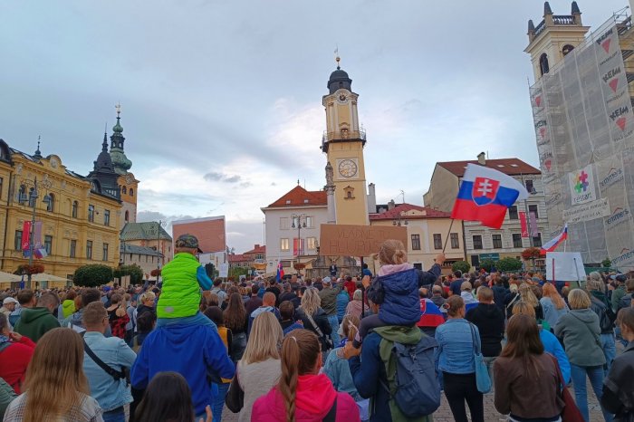 Ilustračný obrázok k článku PROTESTY proti OŽOBRAČOVANIU dostali STOPKU: Prečo sa tentoraz konať NEBUDÚ?