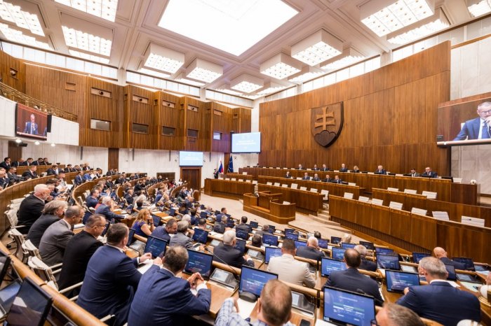 Ilustračný obrázok k článku KTO by v januári vyhral voľby? Veľký PRIESKUM: Takto by to dopadlo!