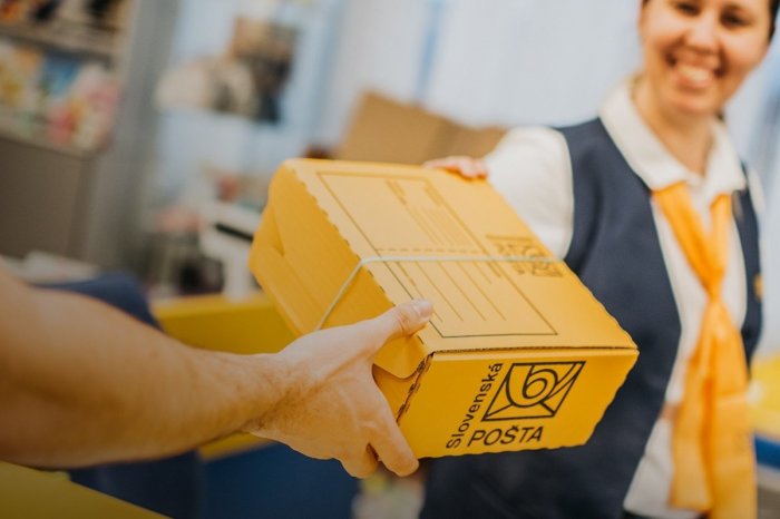 Ilustračný obrázok k článku Chcete poslať vianočné darčeky poštou? Dajte si pozor! Zverejnili hraničný TERMÍN