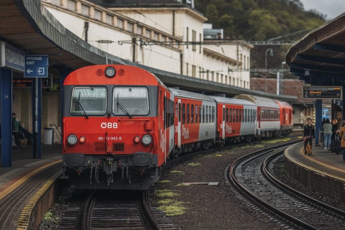 Ilustračný obrázok k článku Cestujete vlakmi? POZOR na dočasné ZMENY na železniciach