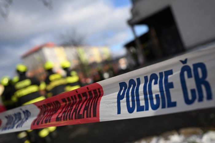 Ilustračný obrázok k článku Českom otriaslo veľké NEŠŤASTIE: Z okna nemocnice VYSKOČILA seniorka!