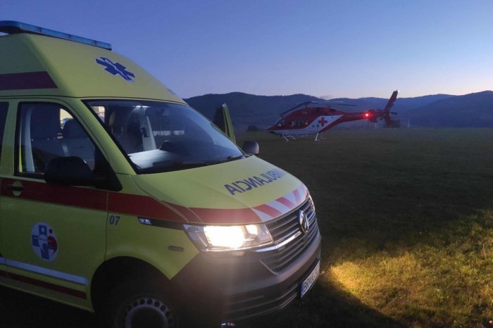 Ilustračný obrázok k článku V KRITICKEJ chvíli podržali rodinu aj pacienta: Záchranári dokázali, že ich práca je POSLANÍM