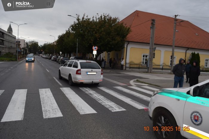 Ilustračný obrázok k článku DRÁMA v Hlohovci: Vodiča zrazila chodkyňu idúcu po priechode! FOTO