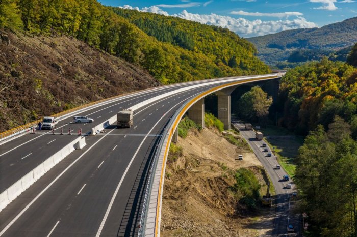 Ilustračný obrázok k článku NAJDLHŠIU estakádu OTVORIA už o niekoľko dní: Prebiehajú POSLEDNÉ práce, čo ešte treba?