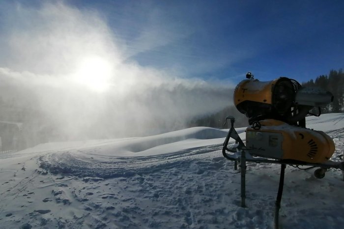 Ilustračný obrázok k článku Sezóna na Štrbskom plese: Stredisko doň ide s NOVOU sedačkovou lanovkou na Medvediu kopu