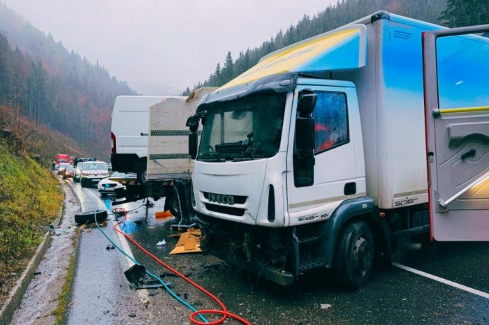 Ilustračný obrázok k článku VÁŽNA nehoda na Donovaloch: Cestu UZAVRELI, na mieste sú všetky ZÁCHRANNÉ zložky, FOTO